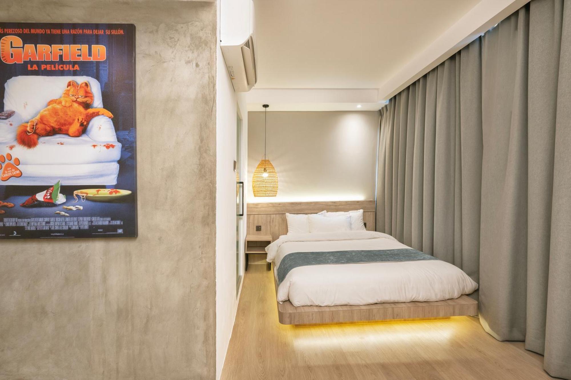 Theatre Hotel Kuching Zewnętrze zdjęcie