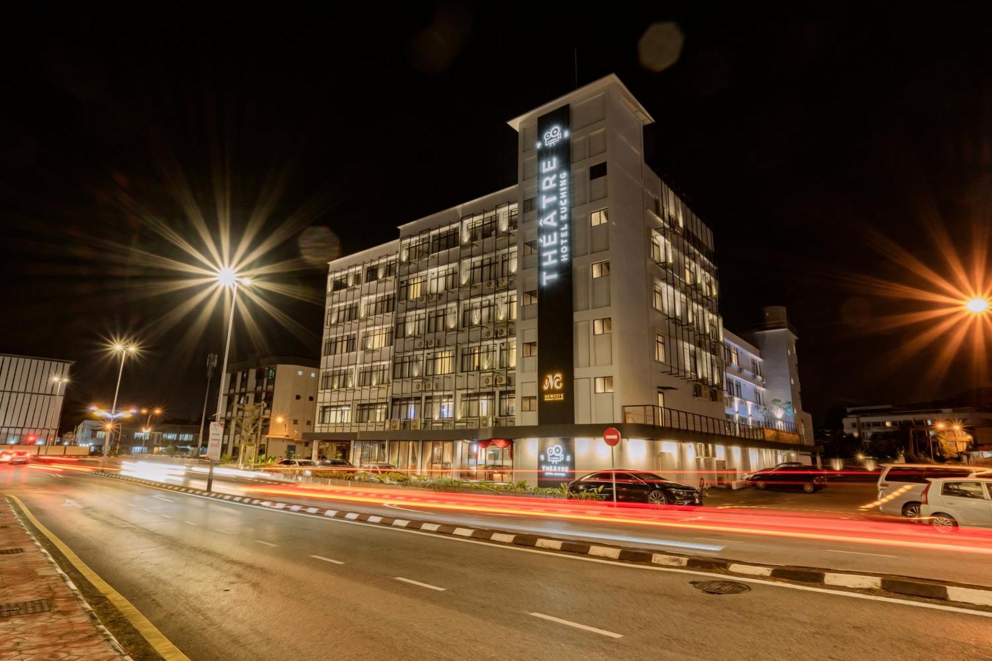 Theatre Hotel Kuching Zewnętrze zdjęcie